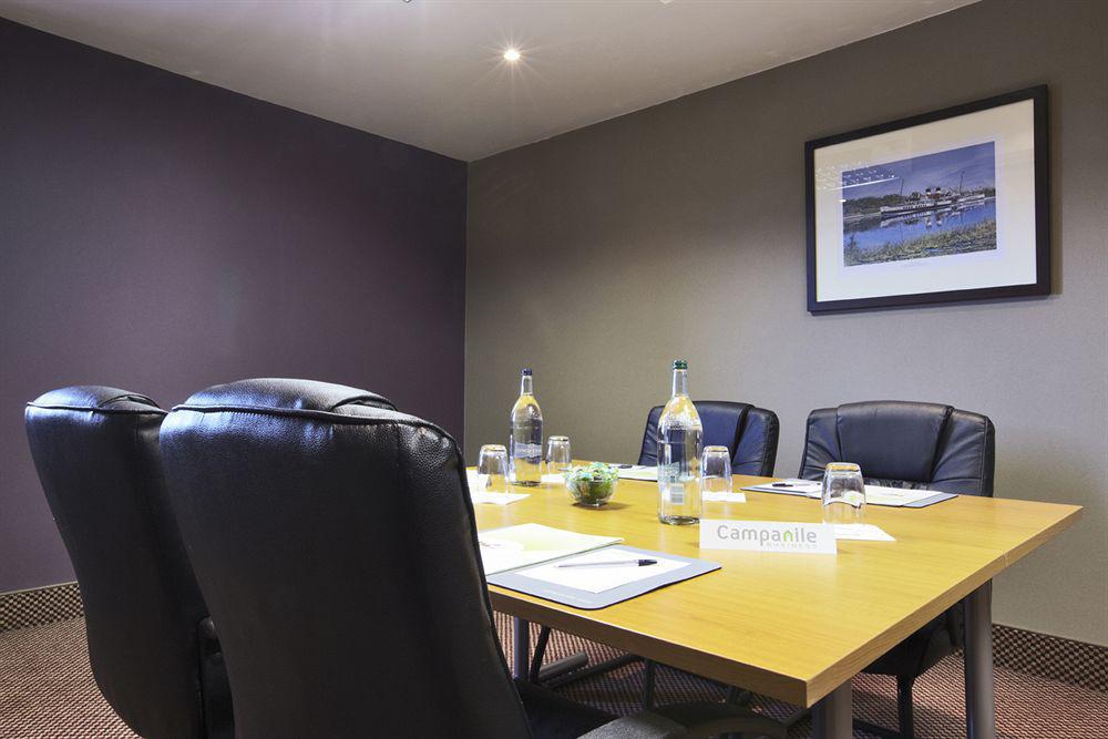 Premier Inn Glasgow Braehead Exteriör bild